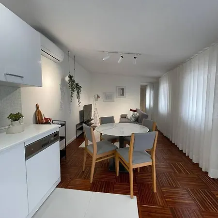 Apartamento Boavista 19
