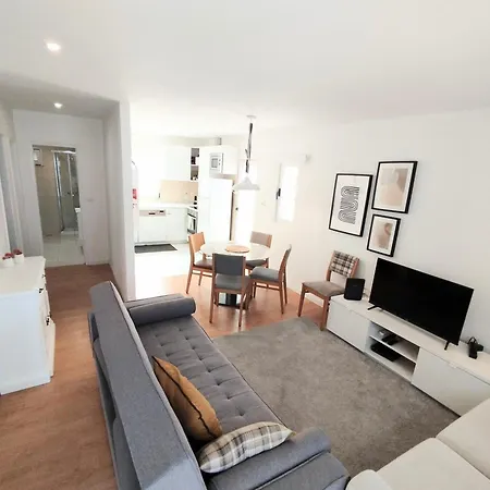 Apartment Boavista 19 *